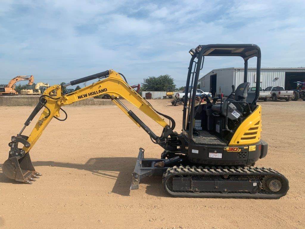 2019 New Holland E30C Excavator Commercial Trucks For Sale